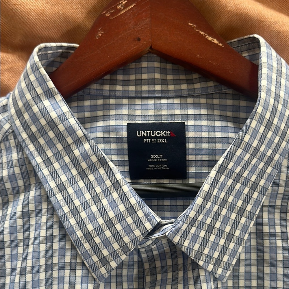 UNTUCKit Blue Casual Button Down Shirt